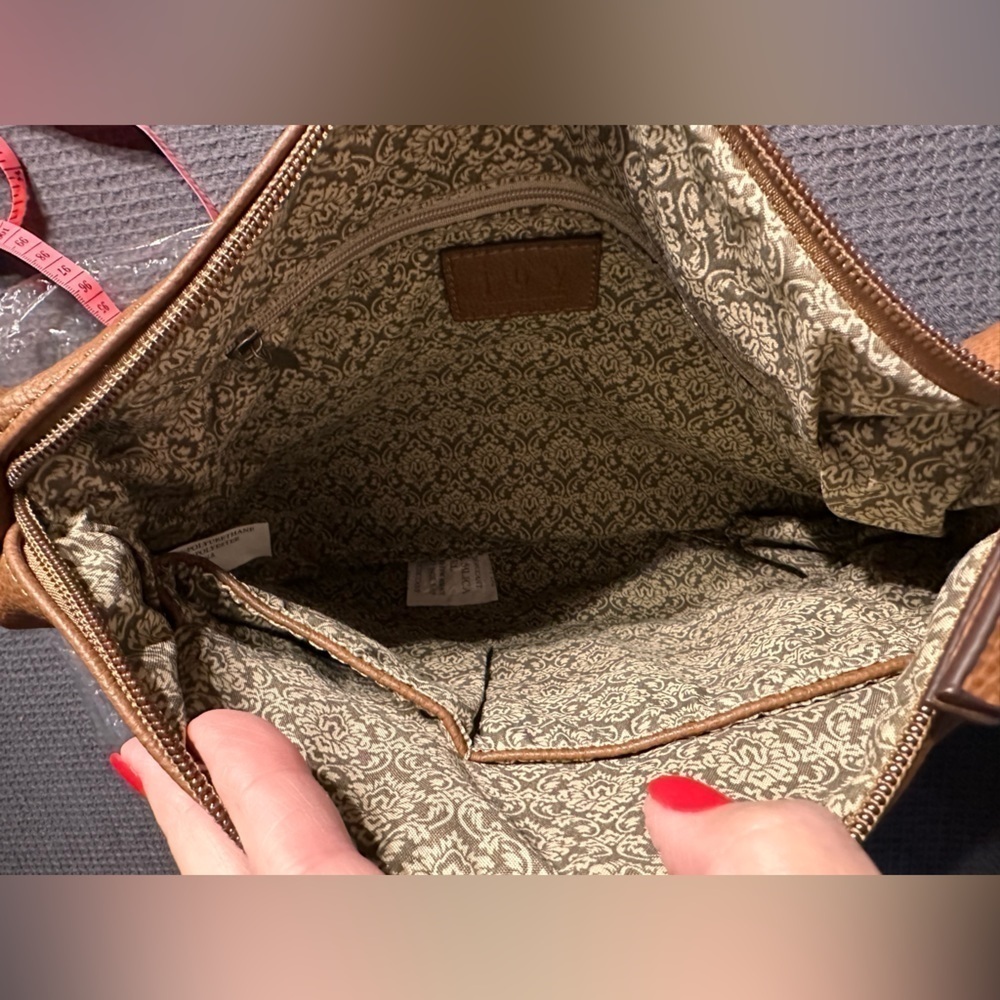 Joy Clutch OR Crossbody NWT Normcore Classic Preppy - Picture 4 of 7